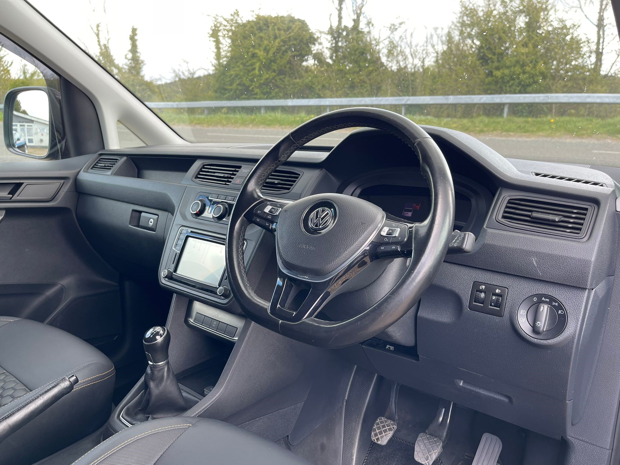 Front interior right