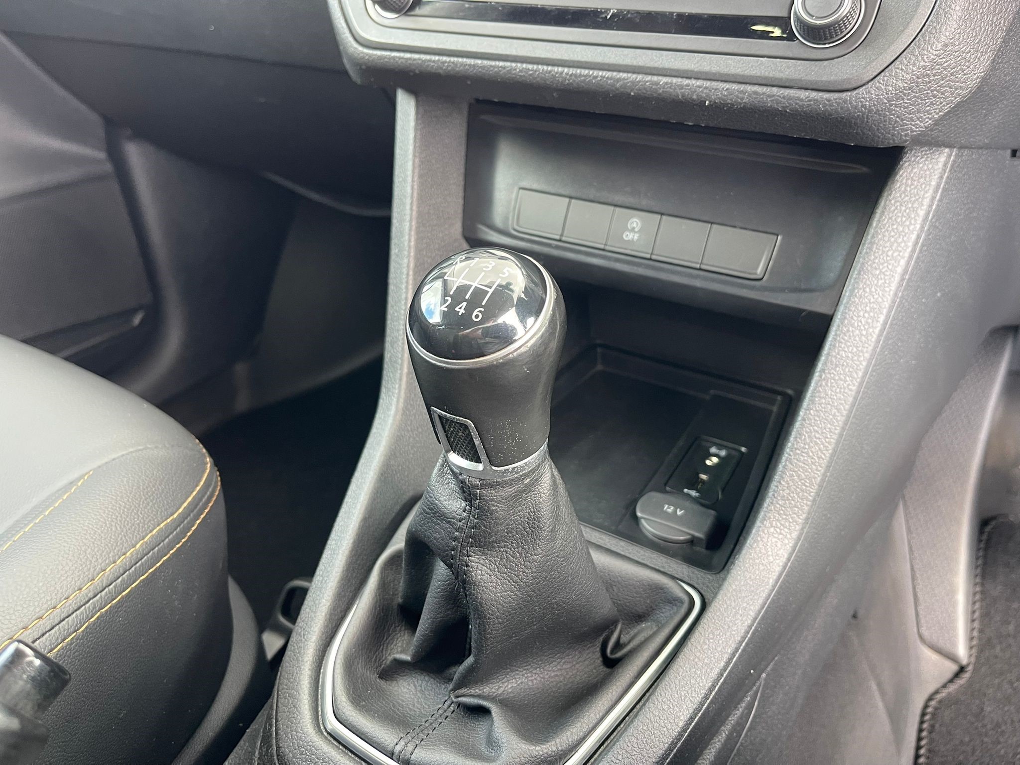 Gear stick