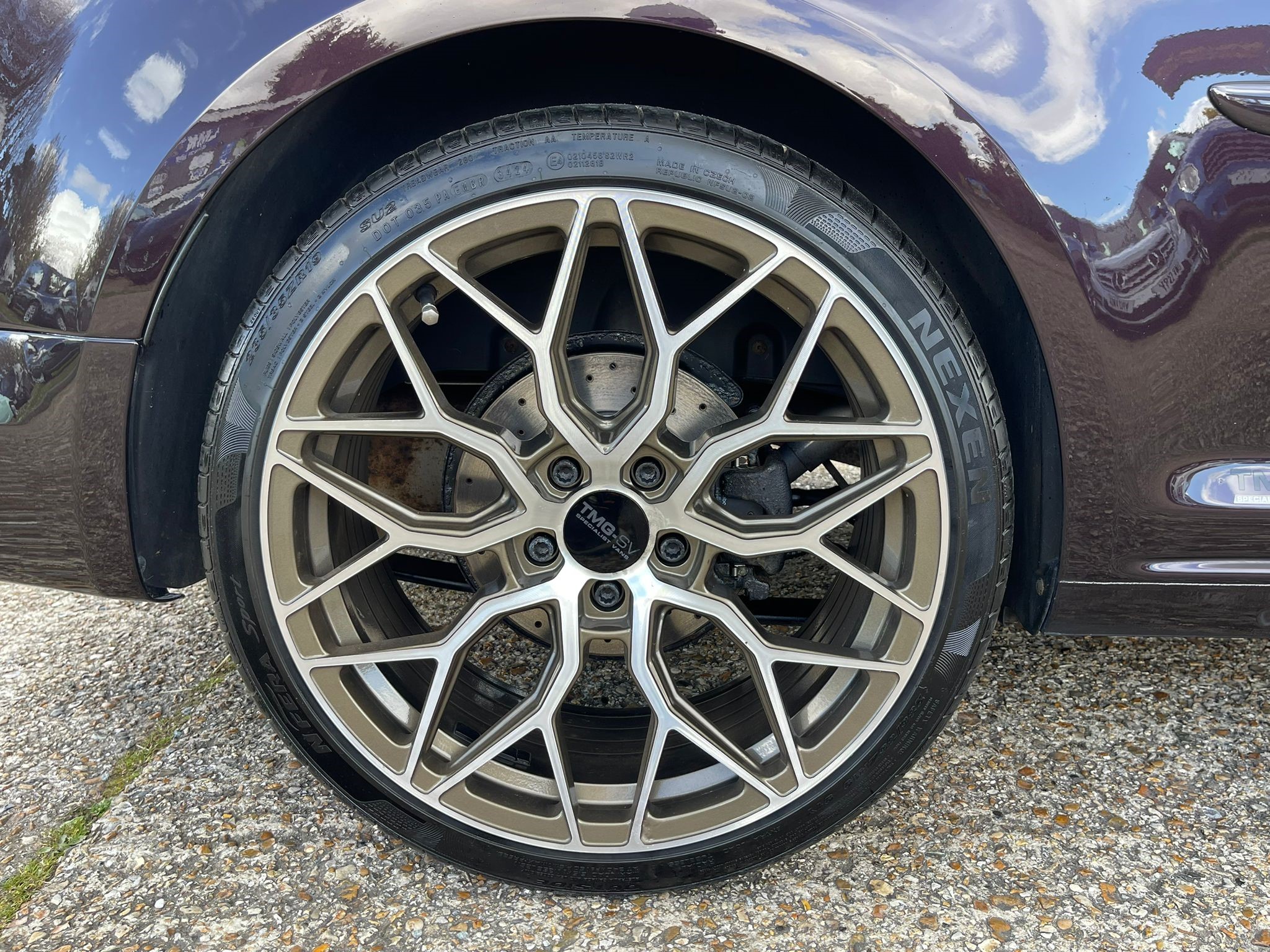 Right rear alloy wheel